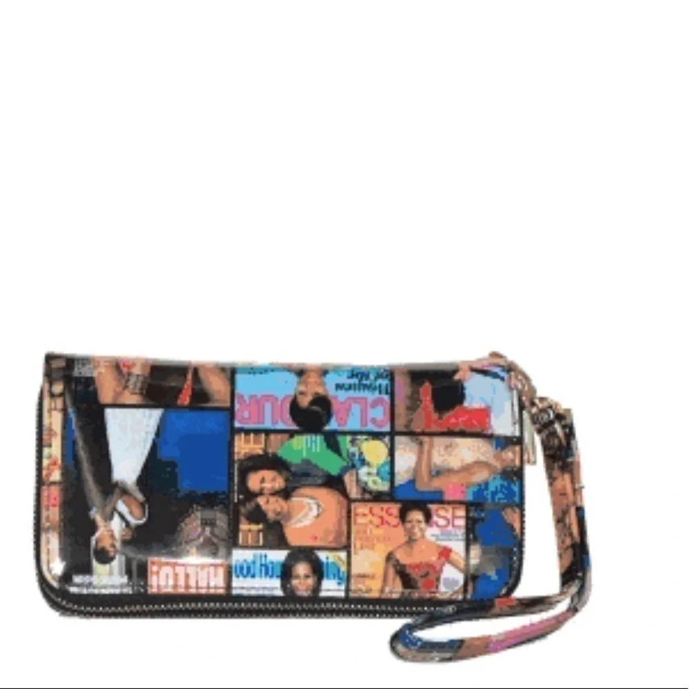 🍾HP🍾Michelle Obama printed wallet with wristlet